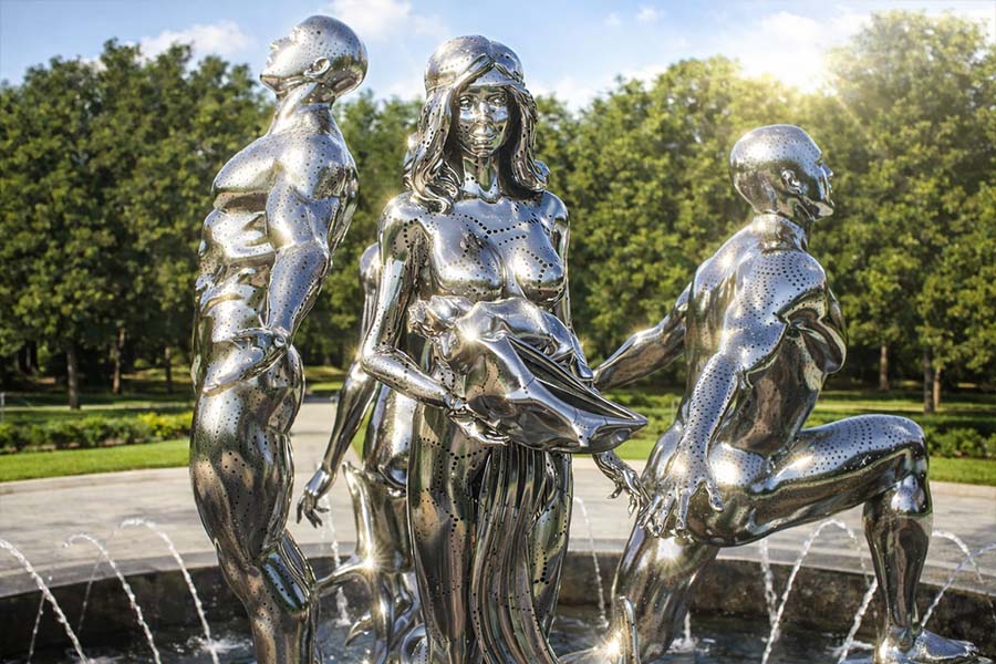 chrome metal human sculptures fountain